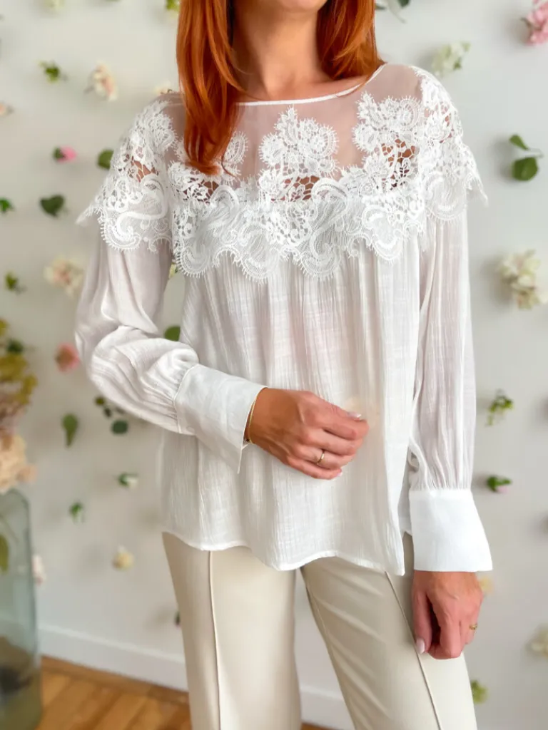 adle_blouse_dentelle_5.webp Tops, Blouses*Justine Boutique Adèle blouse dentelle