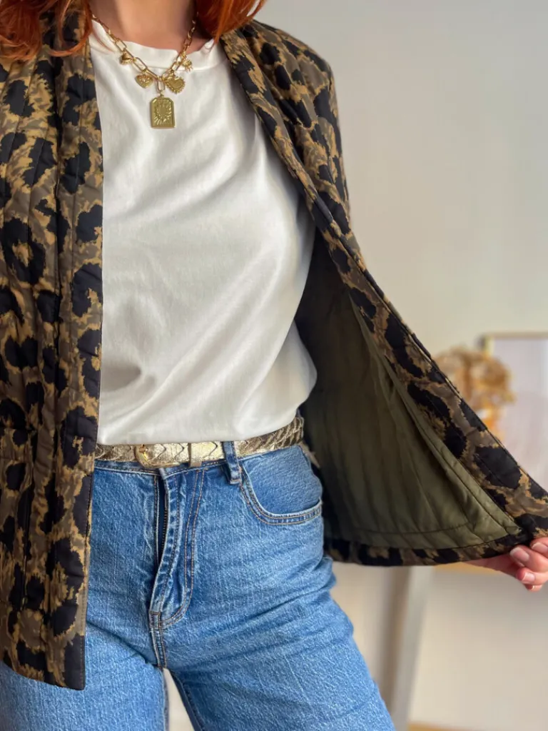 amelia_veste_matelasse_ka_2.webp Pulls, Gilets | Vestes, Manteaux*Justine Boutique Amelia veste matelassée kaki