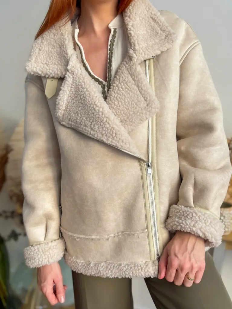 arnaud_blouson_effet_mout_1.webp Vestes, Manteaux*Justine Boutique Arnaud blouson effet mouton