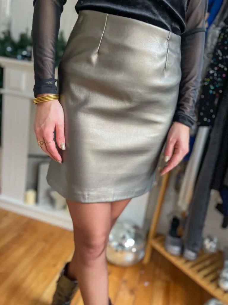 bronze_jupe_simili_cuir_0.webp Robes, Jupes*Justine Boutique Bronze jupe simili cuir