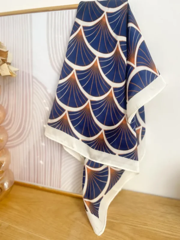 Echarpes, Bandeaux, Mitaines Et Casquettes*Justine Boutique Carré de soie motif marine