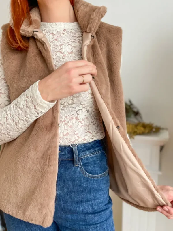 Pulls, Gilets | Vestes, Manteaux*Justine Boutique Fausse fourrure sans manche taupe