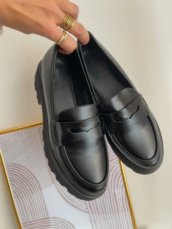 Chaussures, Chaussettes*Justine Boutique Gaspard mocassins crantés