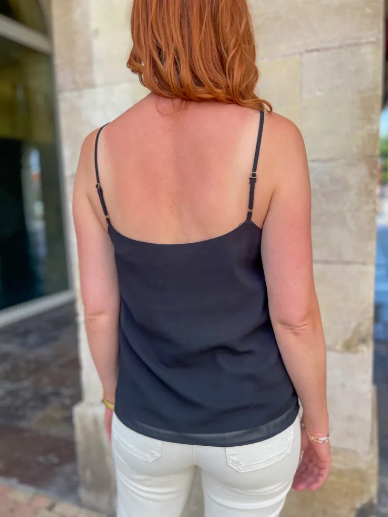 gaston_top_dentelle_noir_1.webp Tops, Blouses*Justine Boutique Gaston top dentelle noir