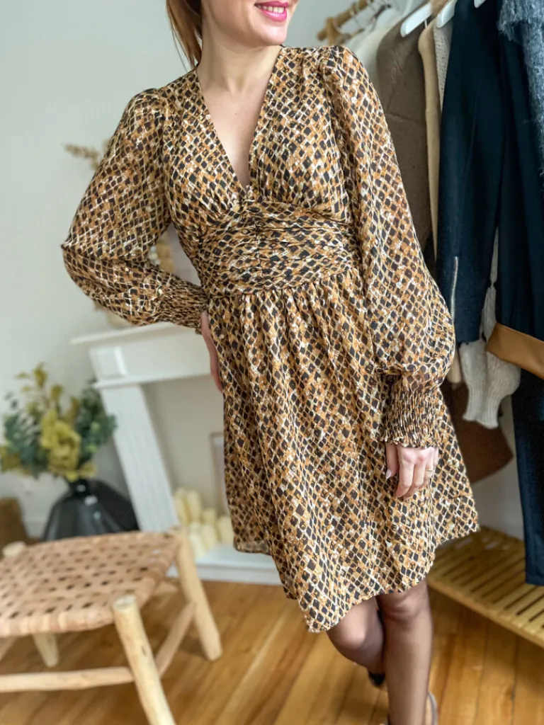 haly_robe_motifs_camel_1.webp Robes, Jupes*Justine Boutique Haly robe motifs camel