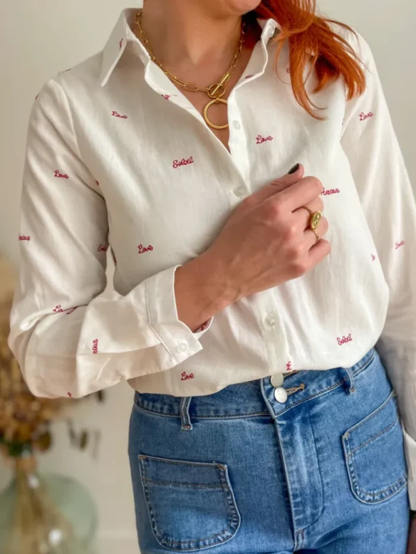 Tops, Blouses*Justine Boutique Love chemise blanche brodée