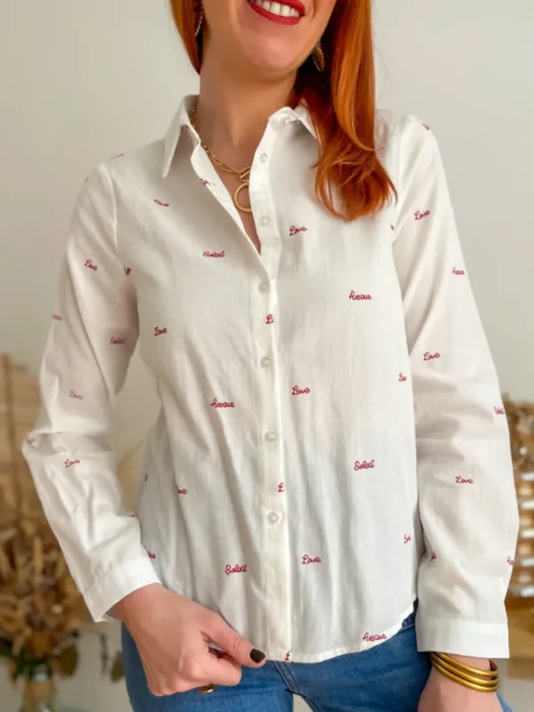 Tops, Blouses*Justine Boutique Love chemise blanche brodée