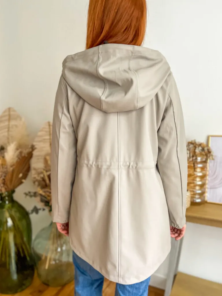 malou_imper_taupe_4.webp Vestes, Manteaux*Justine Boutique Malou imper taupe