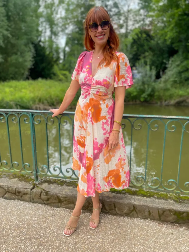 manon_robe__motif_rose_et_5.webp Robes, Jupes*Justine Boutique Manon robe à motif rose et orange