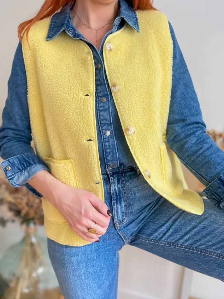 marco_gilet_bouclettes_ja_0.webp Pulls, Gilets | Vestes, Manteaux*Justine Boutique Marco gilet bouclettes jaune