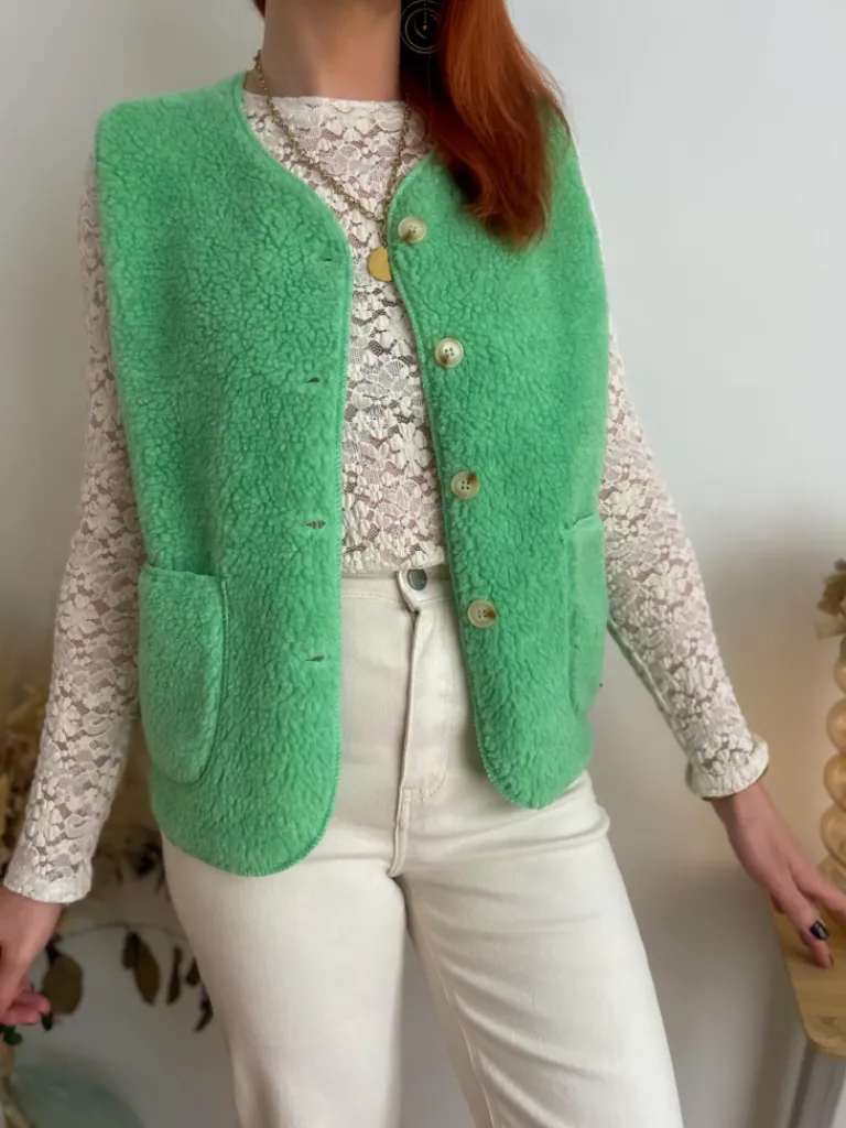 marco_gilet_bouclettes_ve_3.webp Vestes, Manteaux | Pulls, Gilets*Justine Boutique Marco gilet bouclettes vert d’eau