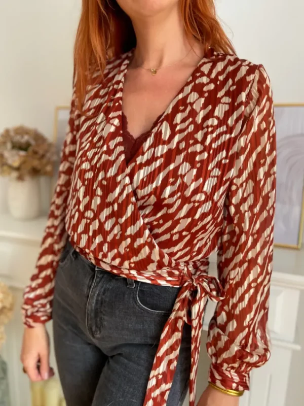 Tops, Blouses*Justine Boutique Mosia top dentelle bordeaux