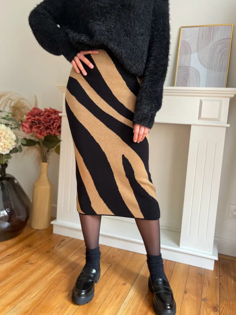 nancy_jupe_cognac_et_noir_3.webp Robes, Jupes*Justine Boutique Nancy jupe cognac et noire