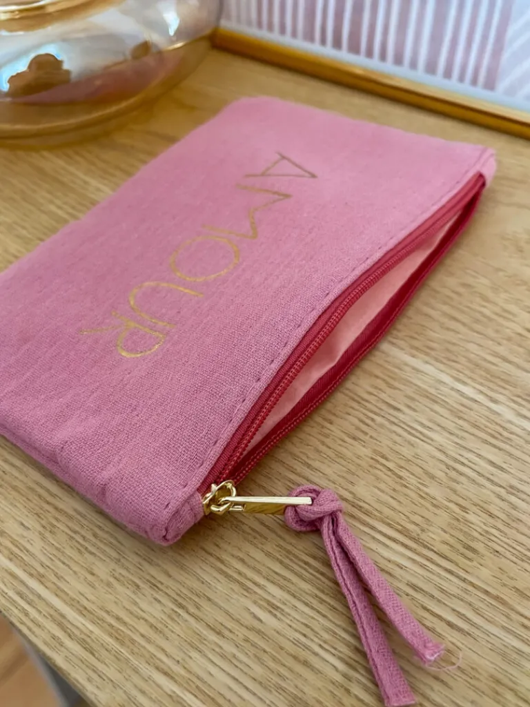 pochette_amour_vieux_rose_1.webp Pochettes, Sacs*Justine Boutique Pochette amour vieux rose