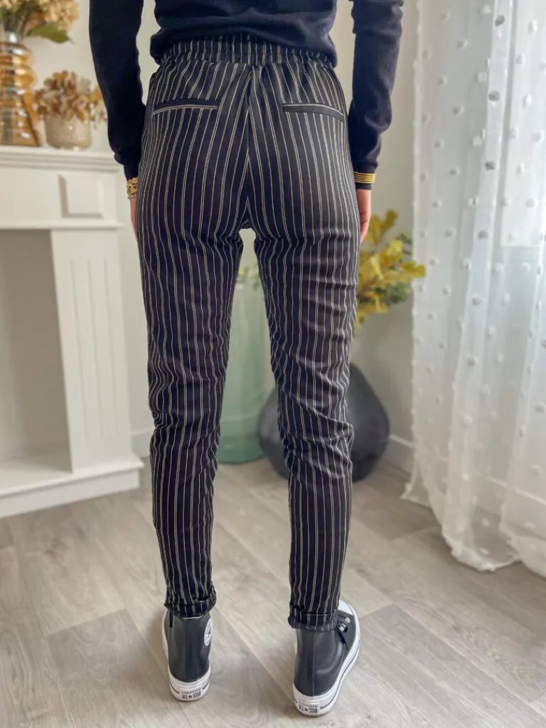 ruti_pantalon_jogg__rayur_5.webp Pantalons, Jeans*Justine Boutique Ruti pantalon jogg à rayures