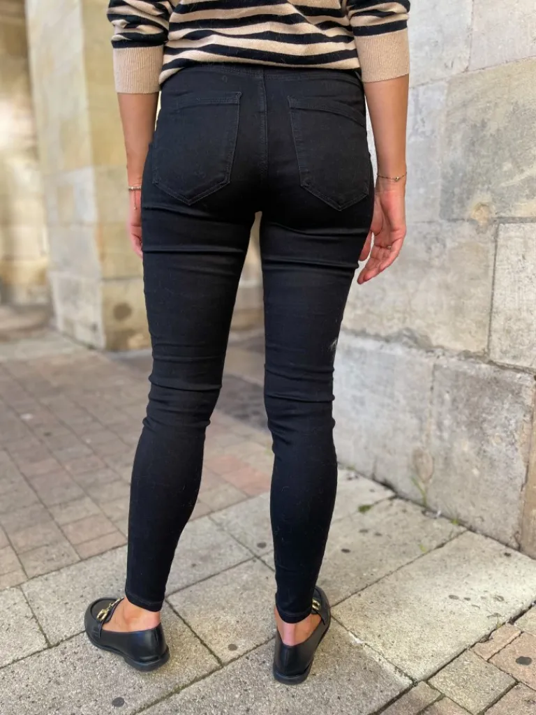 sophia_pantalon_slim_noir_1.webp Pantalons, Jeans*Justine Boutique Sophia pantalon slim noir
