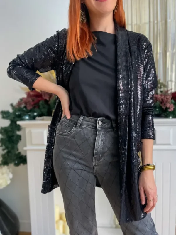 Tops, Blouses*Justine Boutique Vacy tee shirt noir